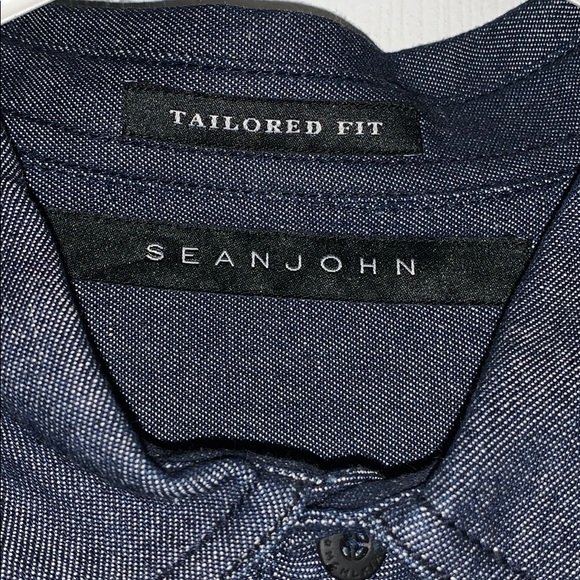 Sean John Men’s Shirt - Picture 3 of 3